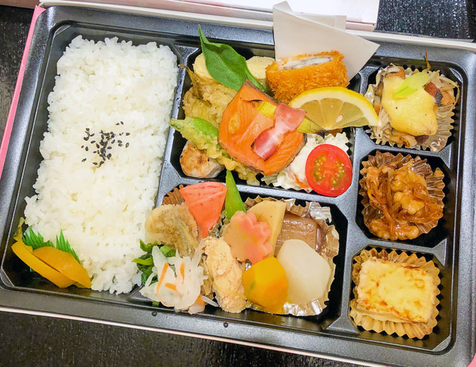 浜町 かつき 「特製和膳弁当」 - 福井 おうちdeレストラン